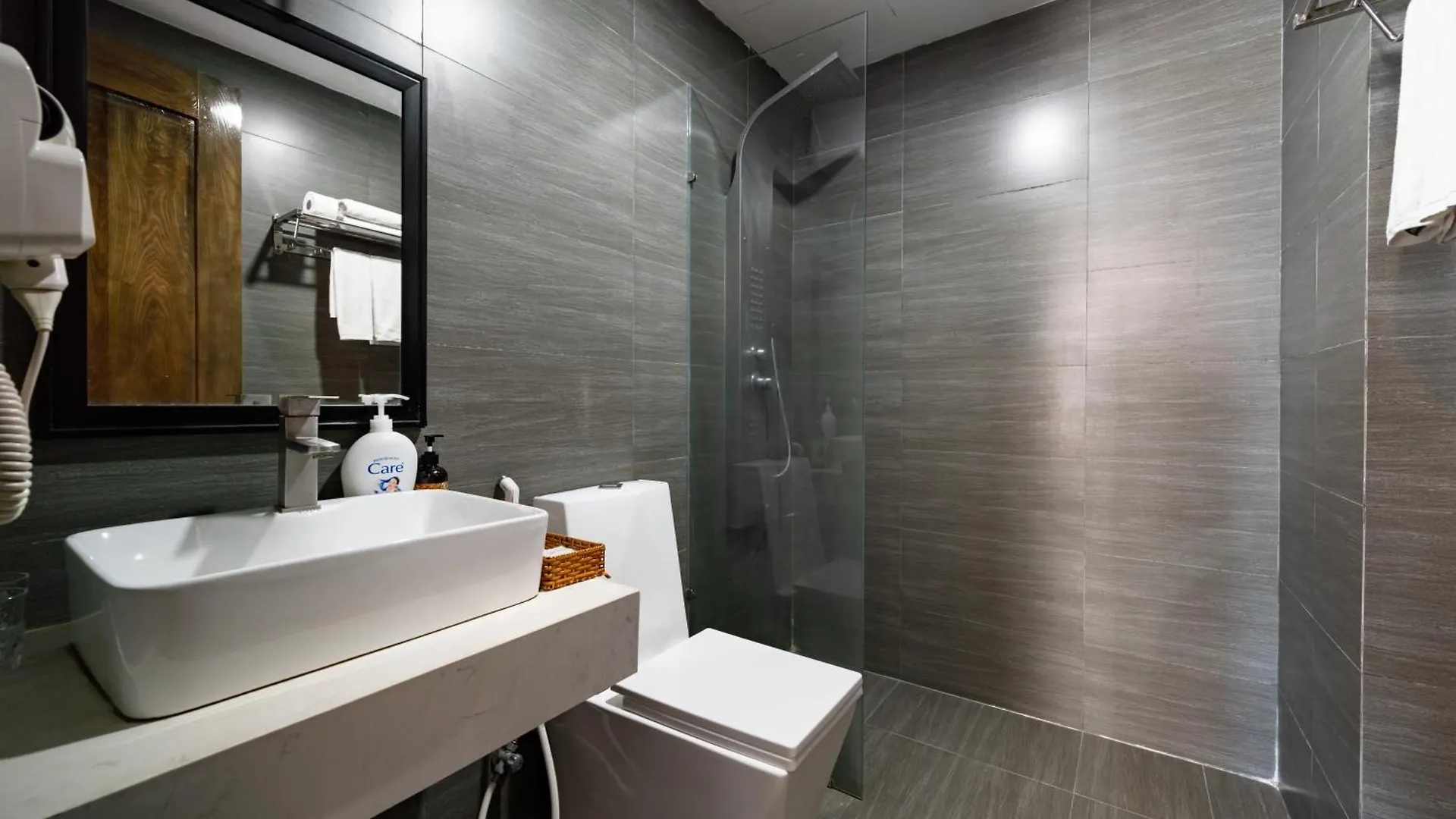 Sydney Da Nang Hotel & Apartment